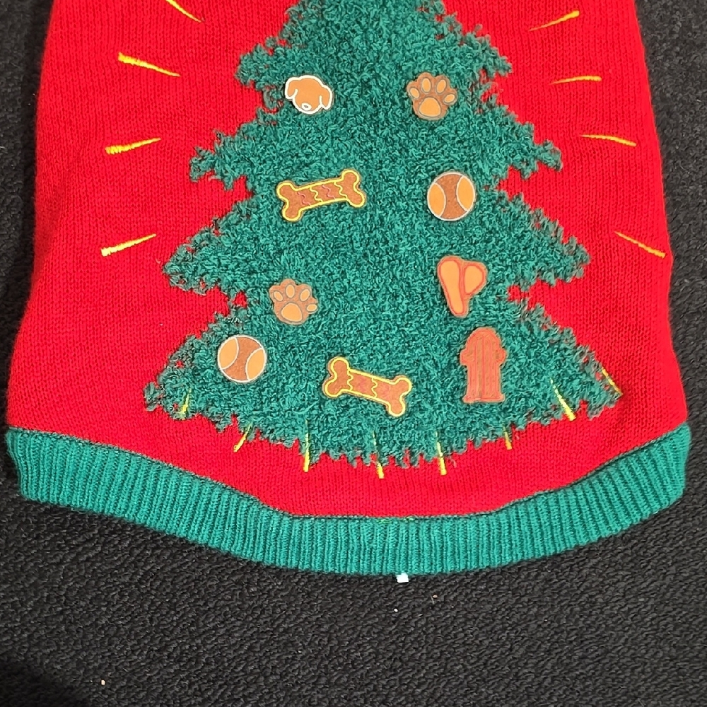 Festive Dog Sweater with Christmas Tree Design - Picture 5 of 12